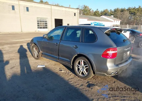 2010 Porsche Cayenne Gts z USA, uszkodzony, nr VIN WP1AD2AP9ALA60504